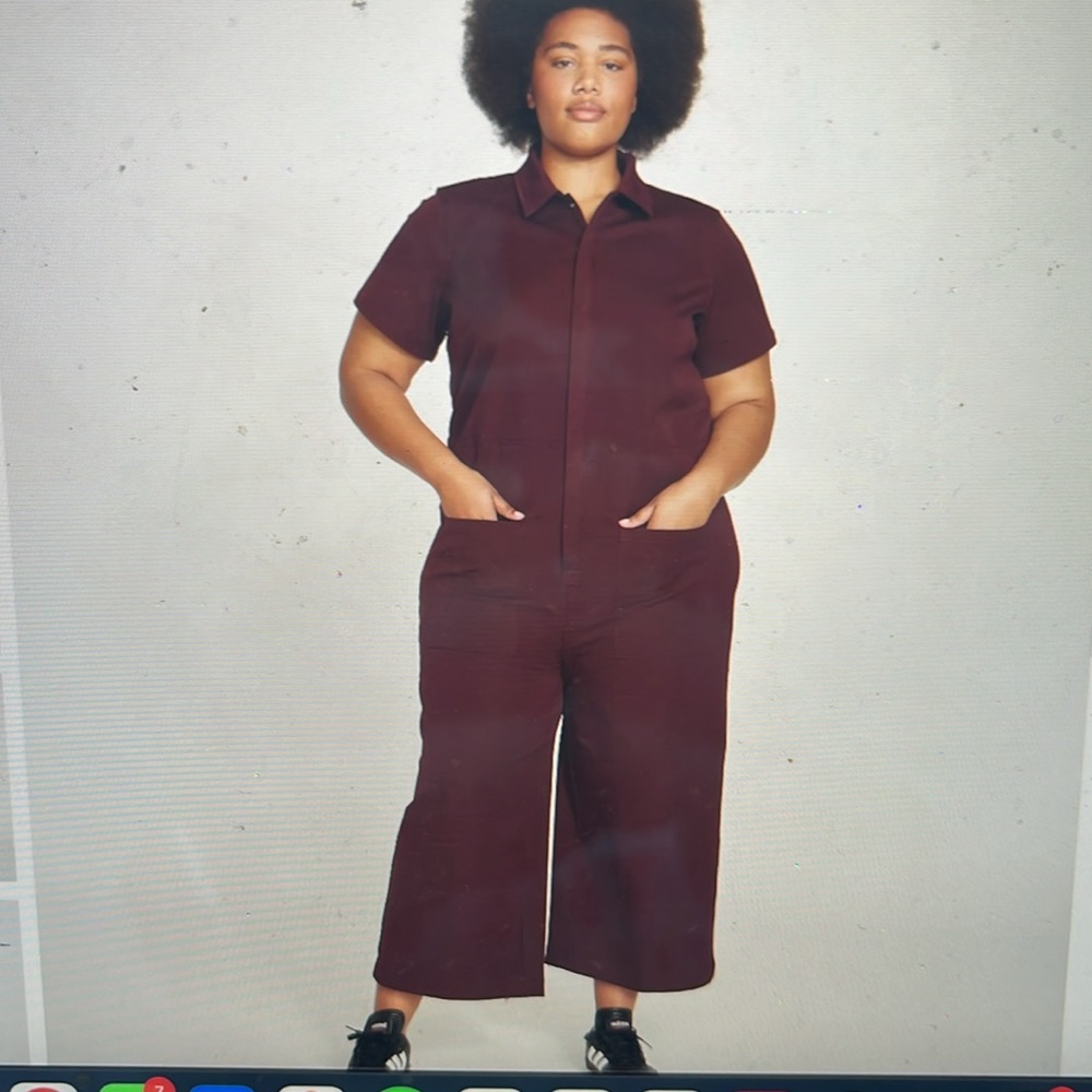 NEW Universal Standard Kate Stretch Cotton Twill Jumpsuit Black Cherry 2XS 6-8